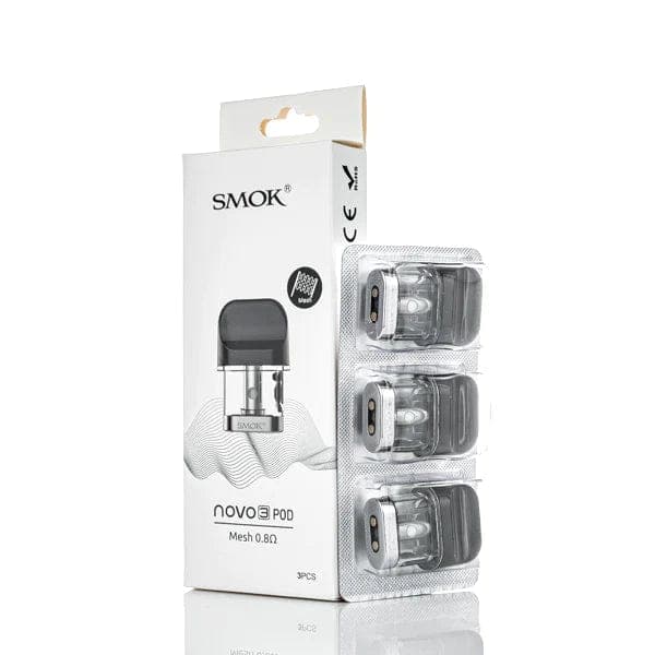 SMOK Novo 3 replacement pods for vaping device, showing clear plastic containers with mouthpiece and filling port