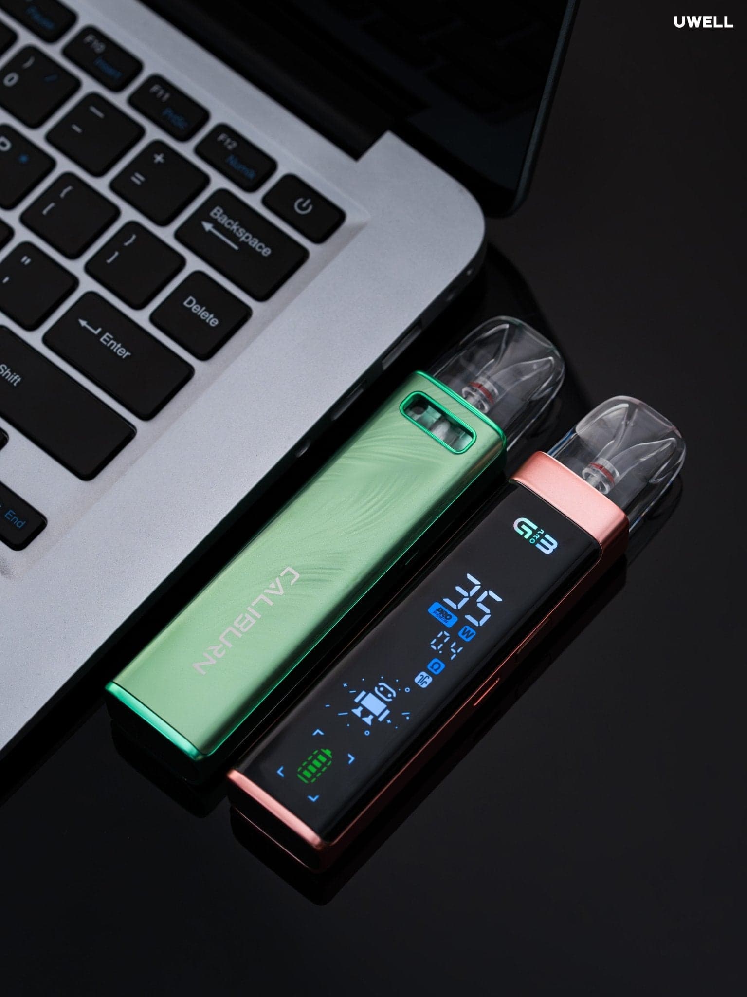 UWELL Caliburn G3 Pro 35W pod system hardware with sleek design and refillable pod for vaping.