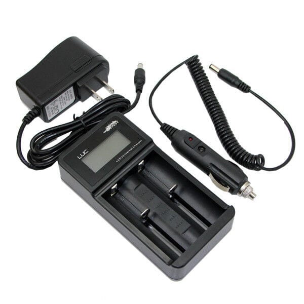 eFest LUC V2 2-bay LCD battery charger for 18650 vape batteries, compact and easy-to-use vape part with digital display.