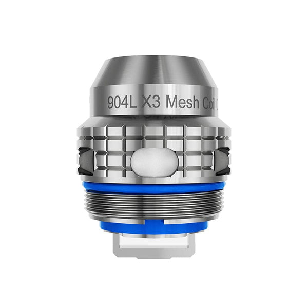 FreeMax Maxluke 904L X replacement vape coils, shown in packaging, designed for use with FreeMax vape devices.