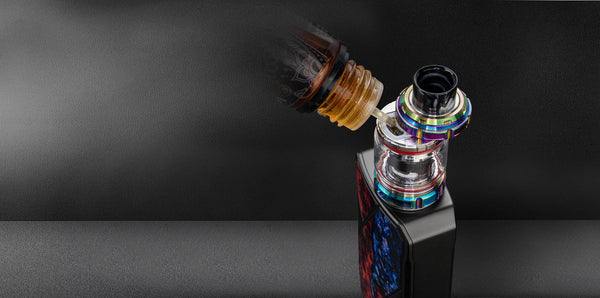 FreeMax Maxus Pro Sub-Ohm Tank vape part with wide glass tube and adjustable airflow for enhanced vaping experience
