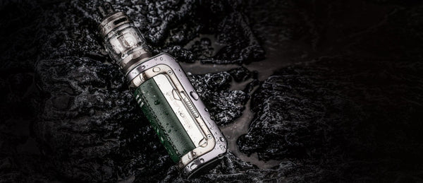 GeekVape M100 Aegis Mini 2 100W starter kit with compact hardware, featuring the vape device and accessories in a sleek design.