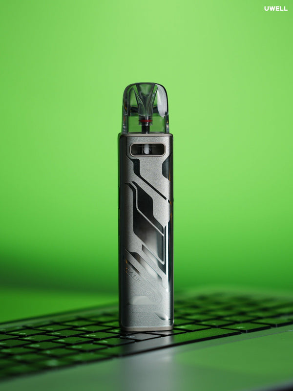 UWELL Caliburn G3 Pro 35W pod system hardware with sleek design and adjustable wattage for vaping.