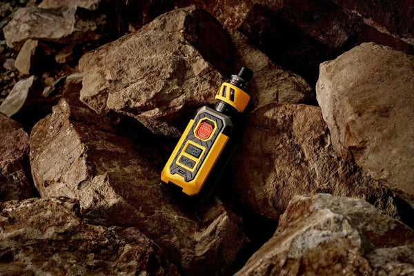 Vaporesso Armour Max Kit hardware featuring a sleek vape device with a large display screen and ergonomic design.
